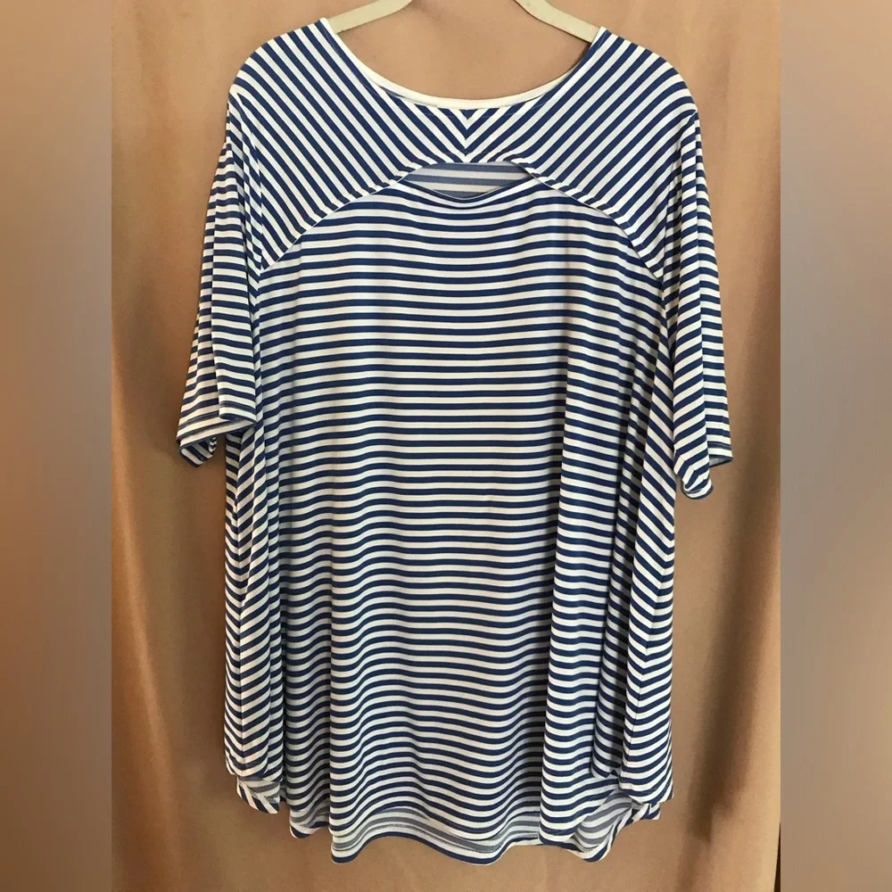 Chico’s striped top/blue_white - Picture 1 of 4